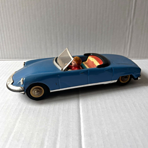 Vintage tinplate car - , friction