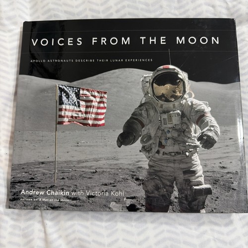 Signed voices from the moon - voices,