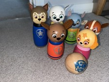 Wooden PAW PATROL character SKITTLES set 6 pins & 1 ball Toy