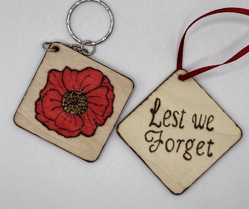 Wooden poppy key ring - poppy, ring/fridge