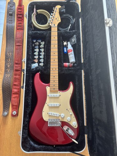 Fender 2012 mim stratocaster - 2012,