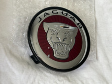 JAGUAR RED GROWLER GRILLE BADGE TO FIT JAGUAR E, F, I PACE, XE, XF MODELS J9C514