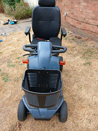 Colt blue wheel electric - 4-wheel,
