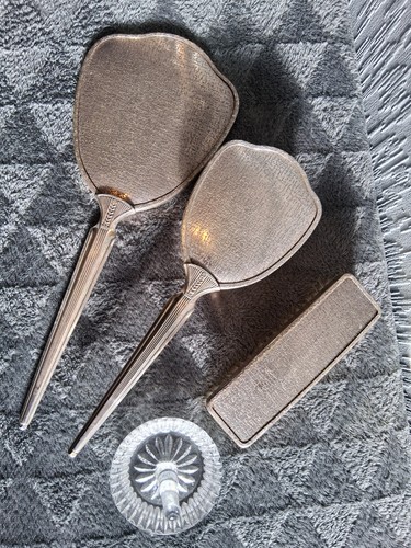 Vintage silver tone - silver, dresser
