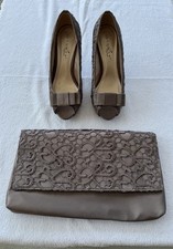 Lunar Size 6 Taupe Lacey Shoes