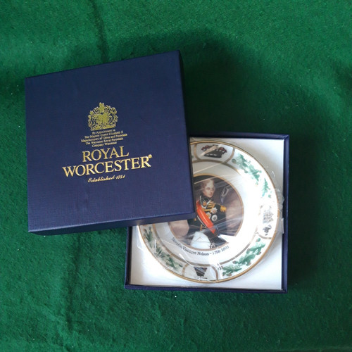 Royal worcester porcelain - royal,