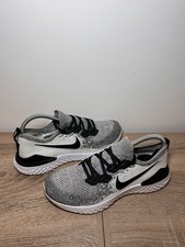 Nike Epic React Flyknit 2