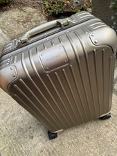 RIMOWA CASE SUITACASE TRAVEL LUGGAGE BAG STUDY ALL PHOTOS AND all DESCRIPTION 