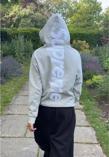 Supreme satin appliqué - supreme,