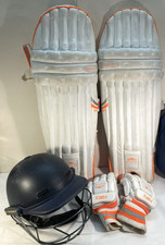 Newbery Cricket Batting Pads Gloves Masuri Helmet Set in Kookaburra Bag