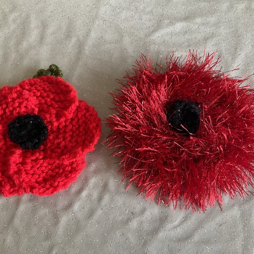 Poppies selling raise - selling, money