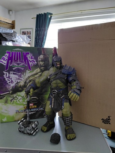 Hot toys hulk gladiator 6 - gladiator, 1:6