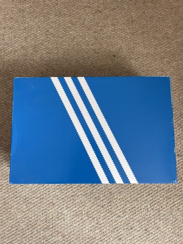 Adidas empty shoe box size - empty,