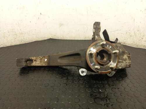 Landrover defender wheel hub - defender,