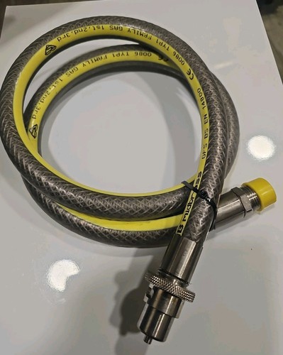 Universal bayonet - 1/2,