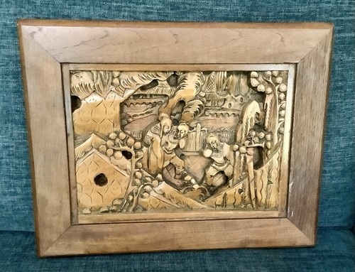 Vtg wooden framed - wooden, intricate