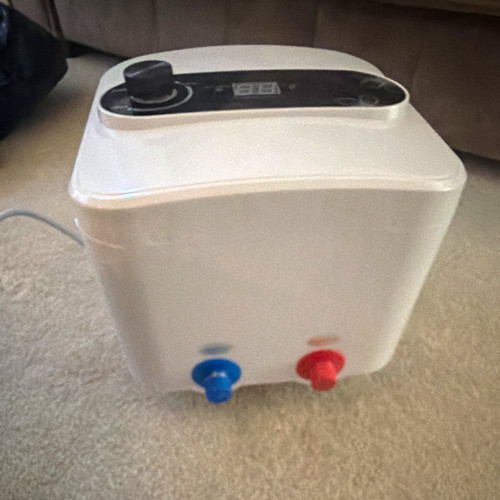 Compact electric storage water - storage,