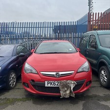 RED ASTRA GTC FOR PARTS