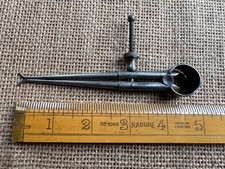 Moore & Wright No.66