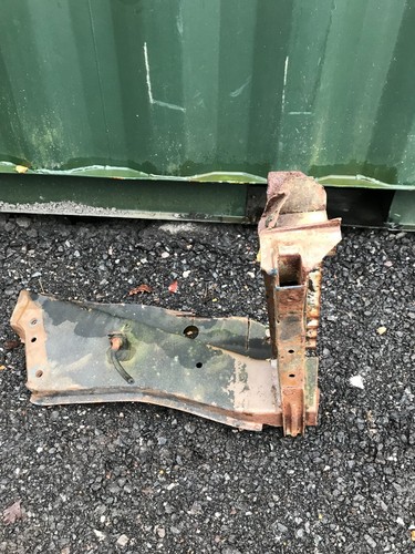 Type bay window chassis - bay,