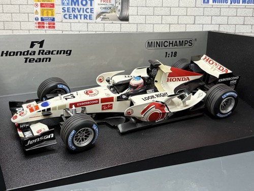 Boxed minichamps f1 - 1:18,