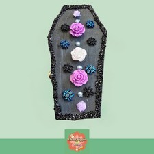 Gothic wooden jewellery/