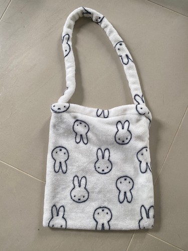 Small miffy white fluffy tote - small,
