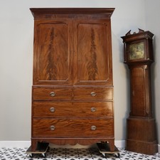 Georgian Mahogany Linen Press