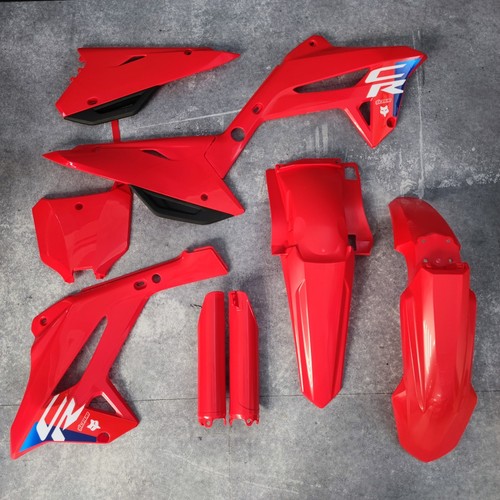 Polisport restyle plastic - plastic, kit