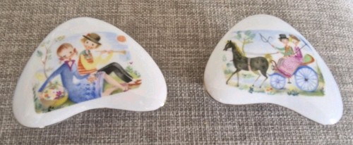 Matching pair vintage - a, of