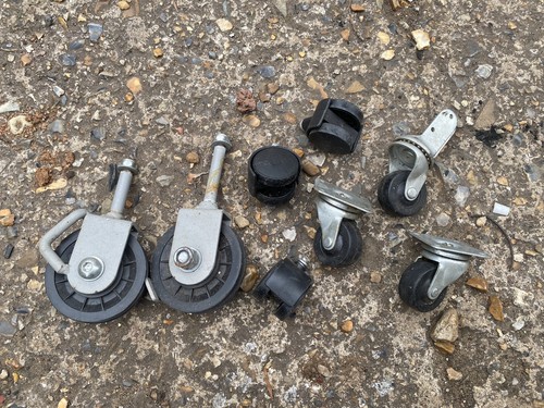 Vintage furniture castors - ,