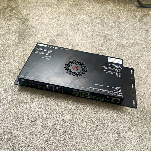 Lightware ucx 4x2 hc30 - ucx-4x2-hc30,
