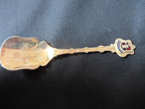 Ornate collectors teaspoon - ornate,