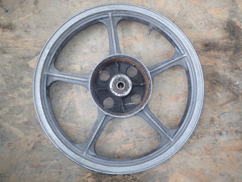 Kawasaki gpz 305 rear wheel - gpz,