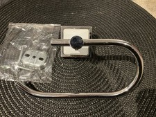 TOILET LOO ROLL HOLDER WALL MOUNTED SQUARE BACK  WITH WHITE CERAMIC CHROME USED