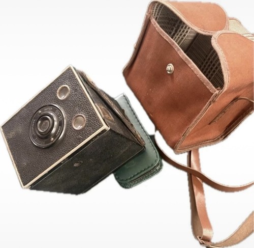 Kodak brownie six - model, c