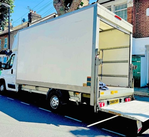 Man and van manchester - and,