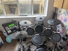 Yamaha electronic drum kit