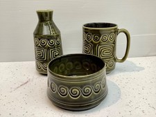 3 SYLVAC Green Totem Design