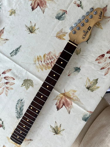 Line variax 300 - line, neck