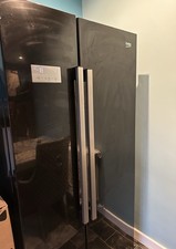 Becko Large Fridge Freezer 50/50
