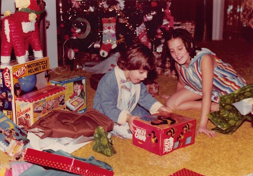 Kids christmas morning - kids, toys