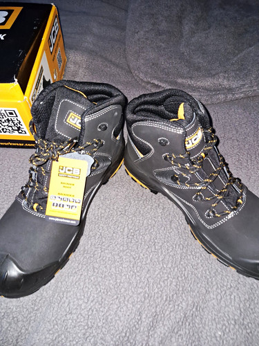 Jcb backhoe safety - jcb, work