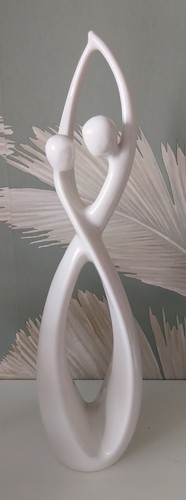 Enesco circle love - enesco, of