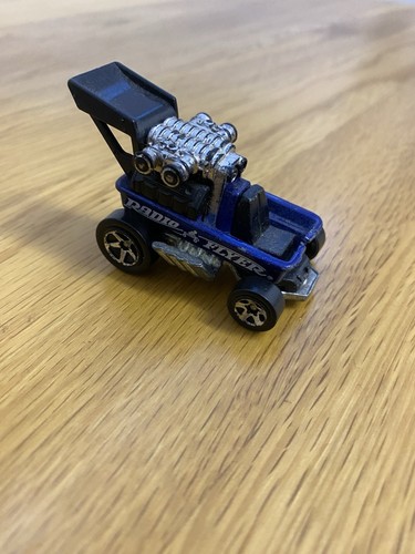 Hot wheels radio flyer - radio,