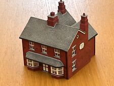 OO Hornby Skaledale x layout R8528 Station Hotel building in excellent condition