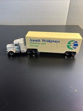 MATCHBOX CONVOY PETERBUILT LOW