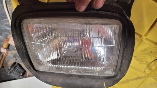 Yamaha rz500 headlight oem - yamaha,
