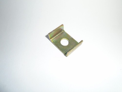 Exhaust strap clamp plate - strap,