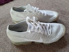 Size 7.5 UK- Nike Vapourmax